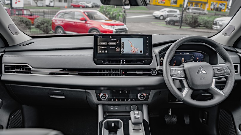 2026 Mitsubishi Outlander 10