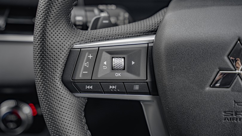 2026 Mitsubishi Outlander 13