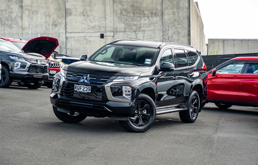 2026 Mitsubishi Pajero Sport 1