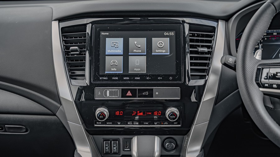 2026 Mitsubishi Pajero Sport 15