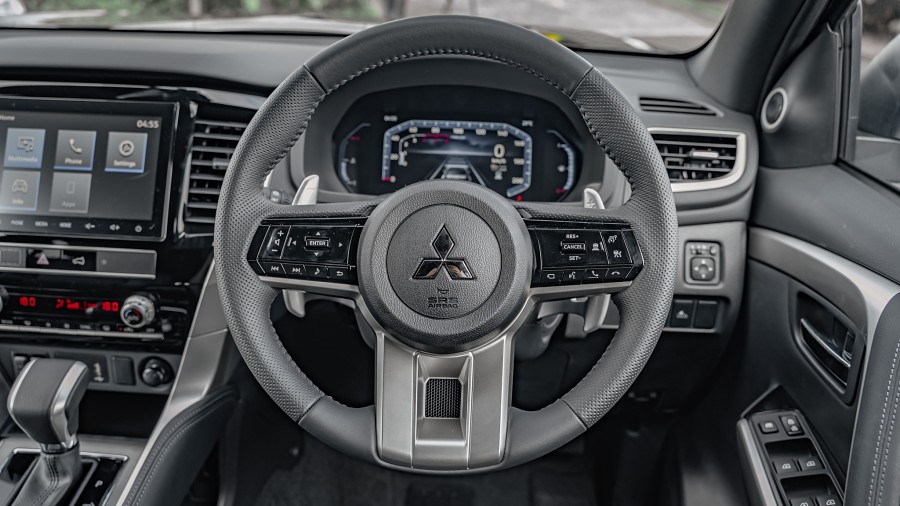 2026 Mitsubishi Pajero Sport 11