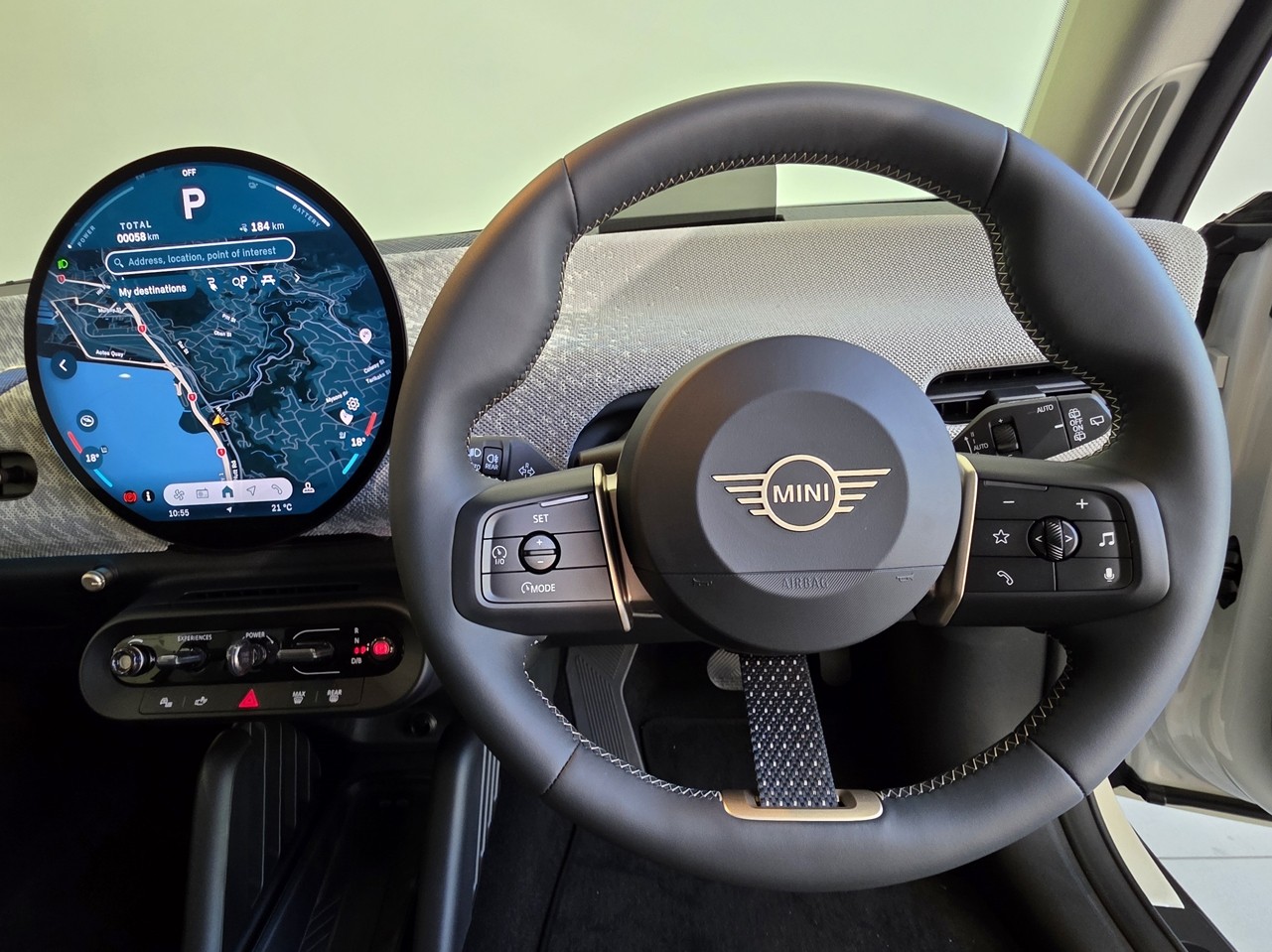 MINI Cooper E Salt and Pepper Edition