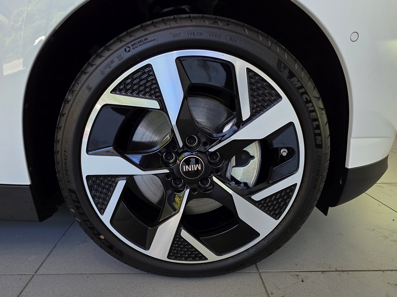 MINI Cooper E Salt and Pepper Edition