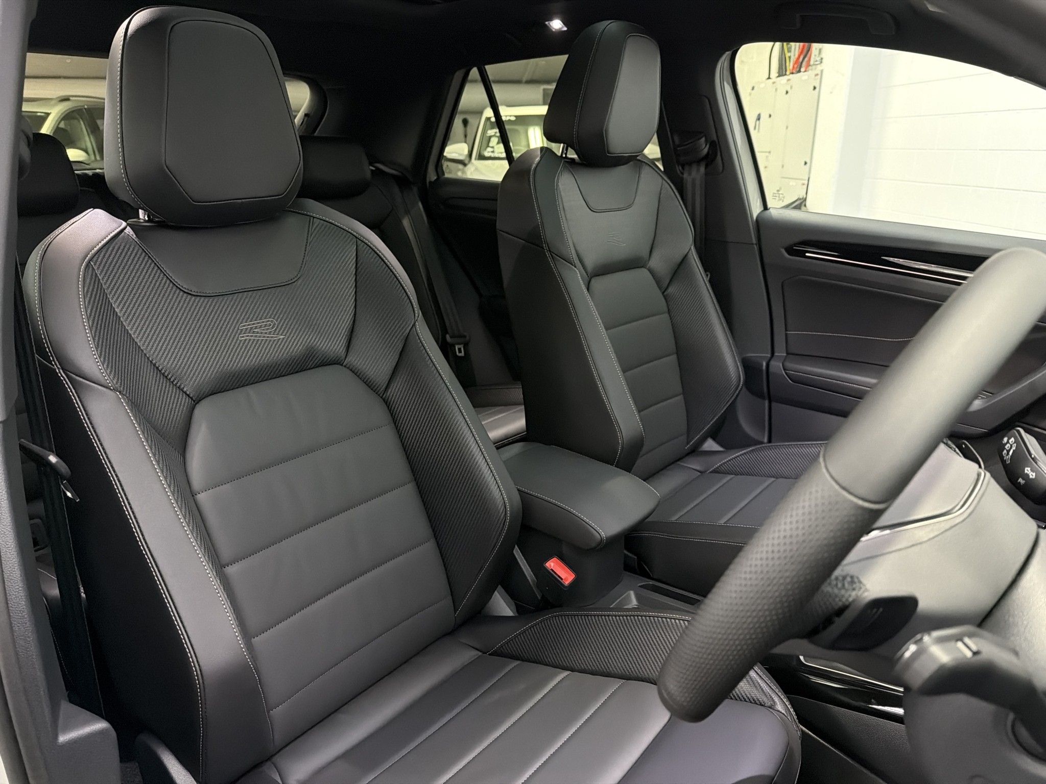 Volkswagen T-Roc PA 2WD R-LINE