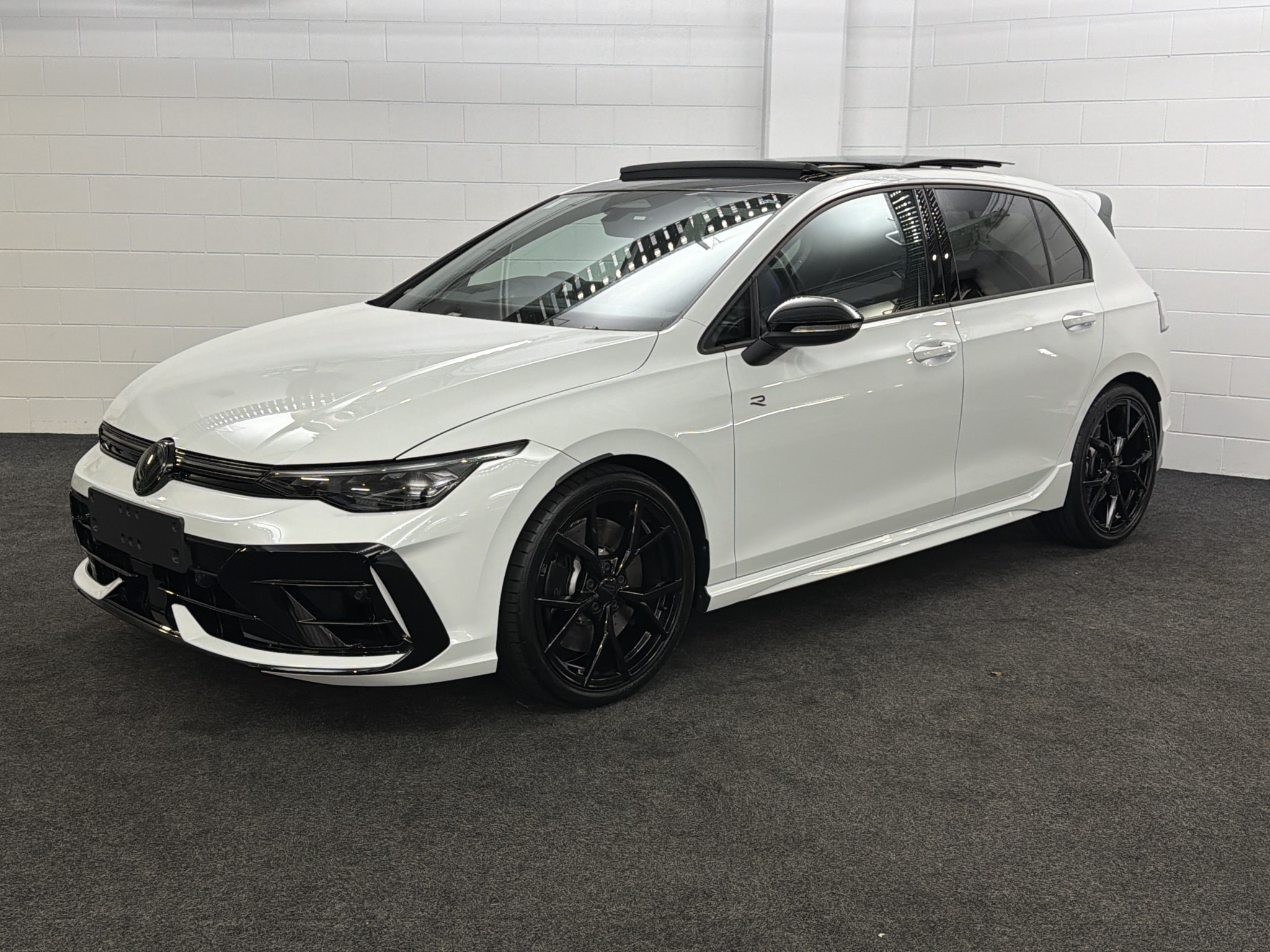 Volkswagen Golf R 8.5