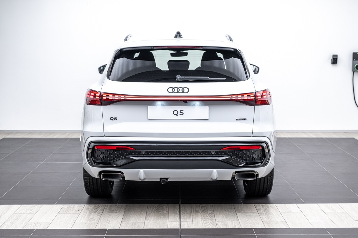 Audi Q5 SUV TFSI QUATTRO S TRONIC 150 KW