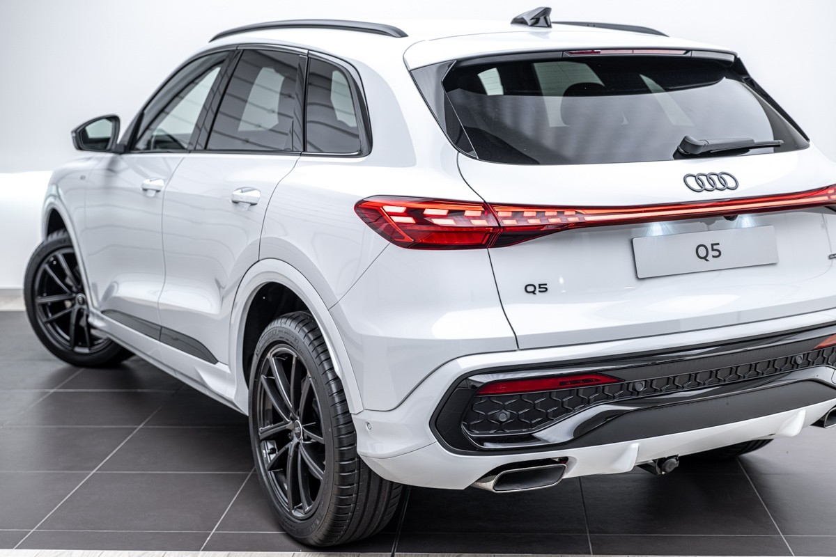 Audi Q5 SUV TFSI QUATTRO S TRONIC 150 KW