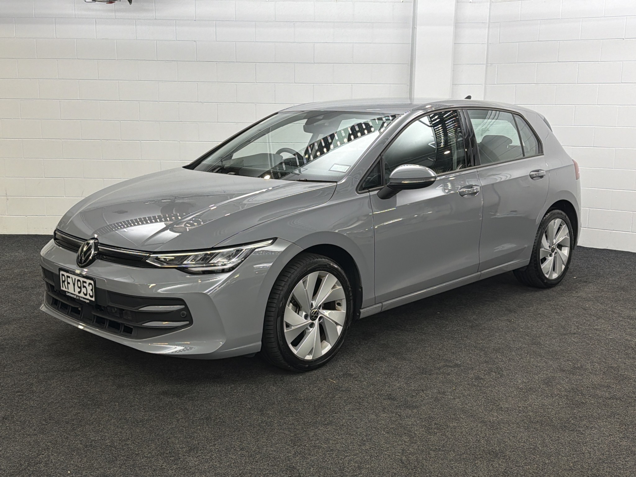 Volkswagen Golf 8.5 LIFE