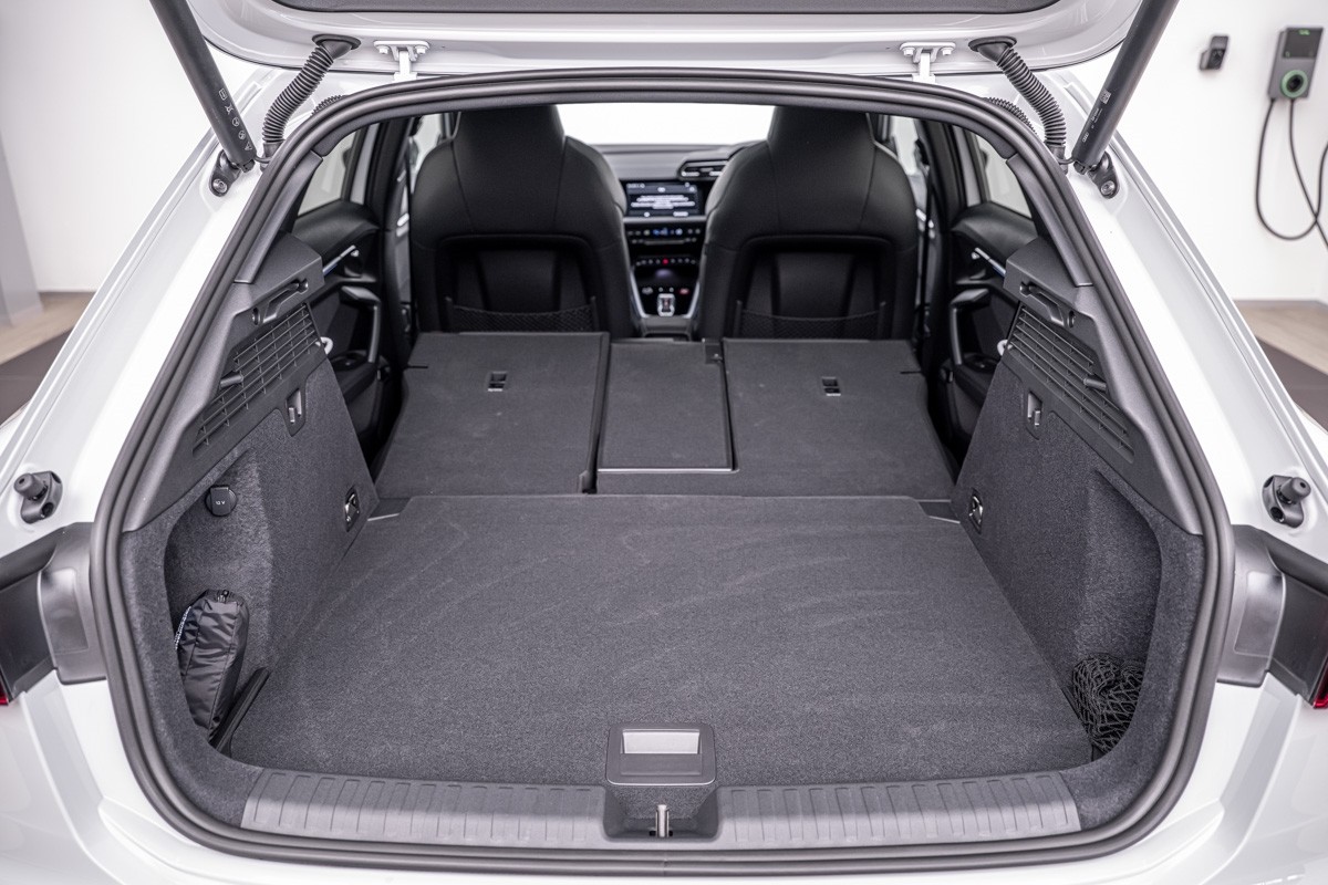 Audi S3 SPORTBACK TFSI 245KW