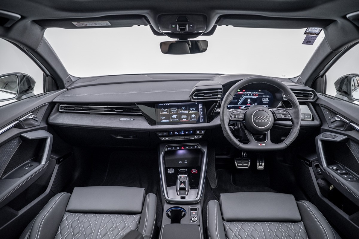 Audi S3 SPORTBACK TFSI 245KW