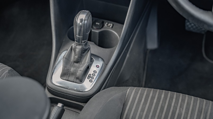 2011 Volkswagen Polo 15