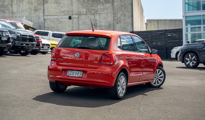 2011 Volkswagen Polo 2