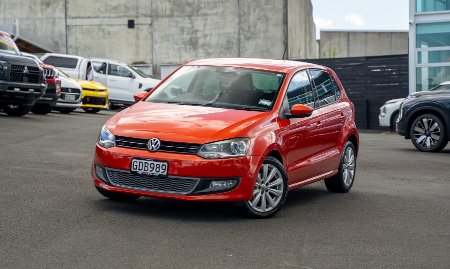 2011 Volkswagen Polo 1