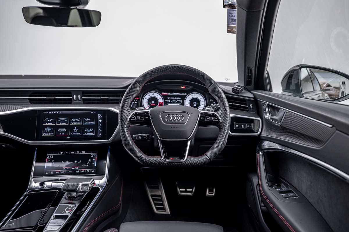 Audi RS6 AVANT PERFORMANCE