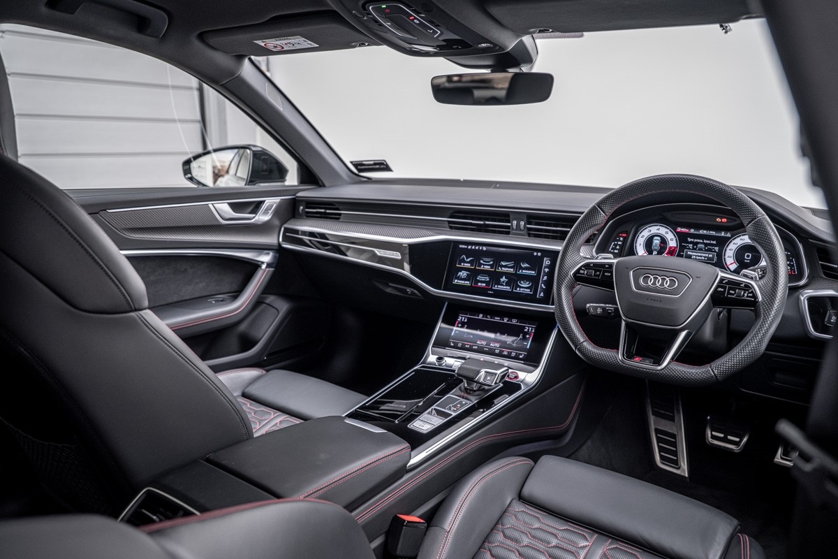 Audi RS6 AVANT PERFORMANCE