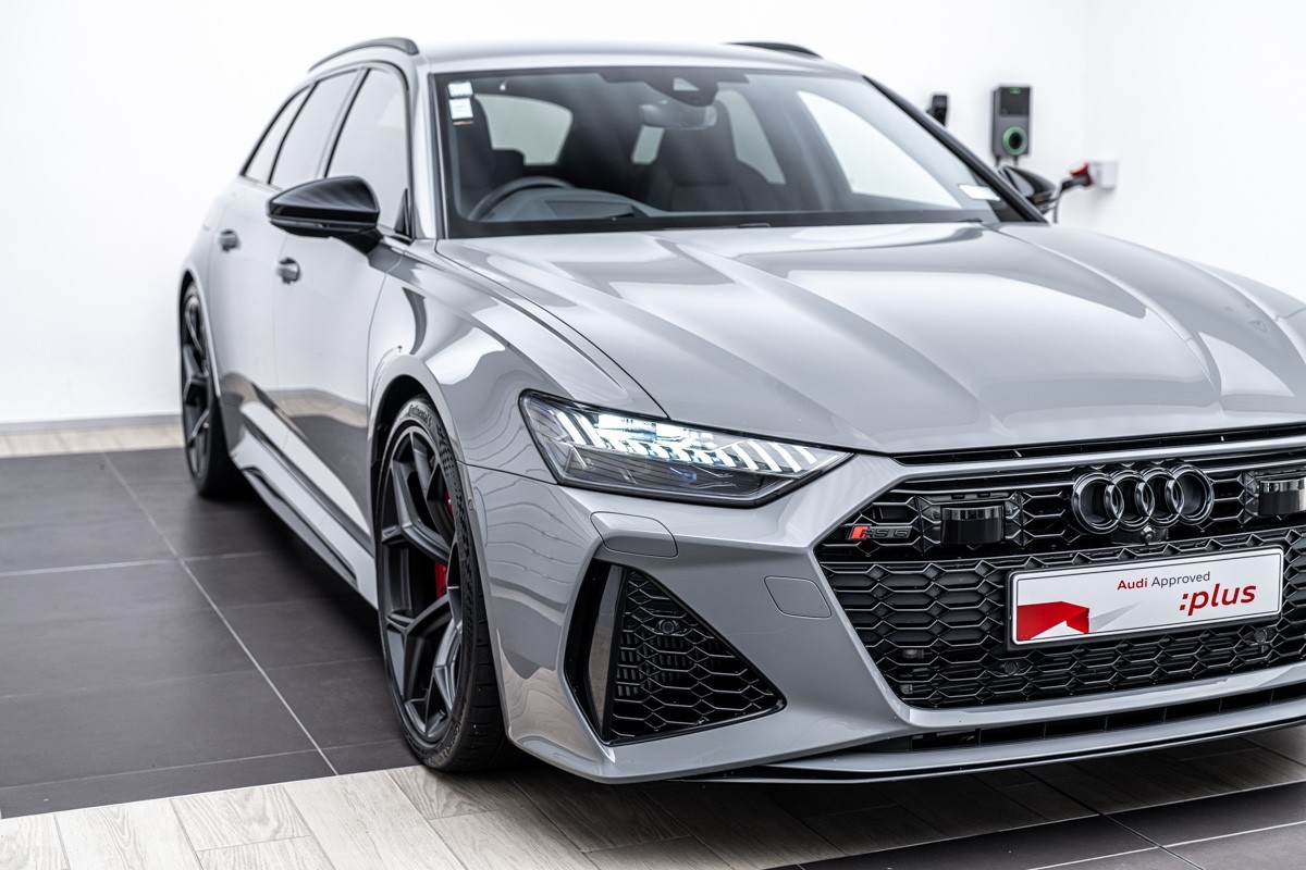Audi RS6 AVANT PERFORMANCE