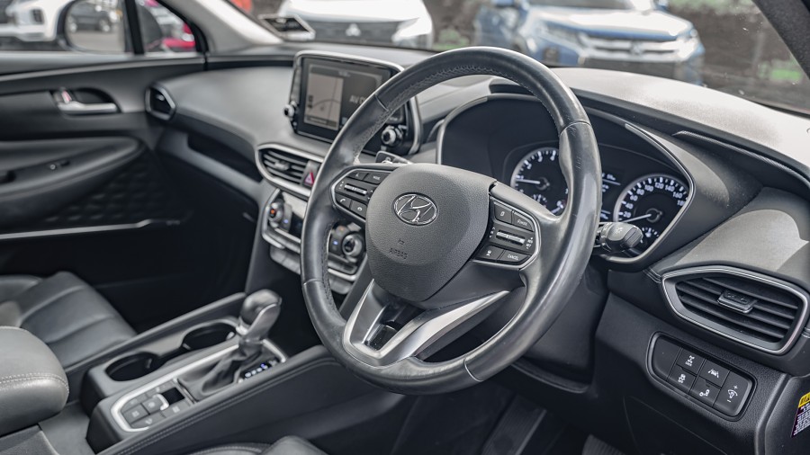 2019 Hyundai Santa Fe 9