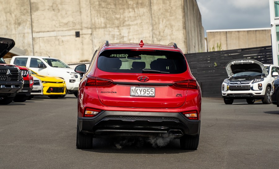 2019 Hyundai Santa Fe 4