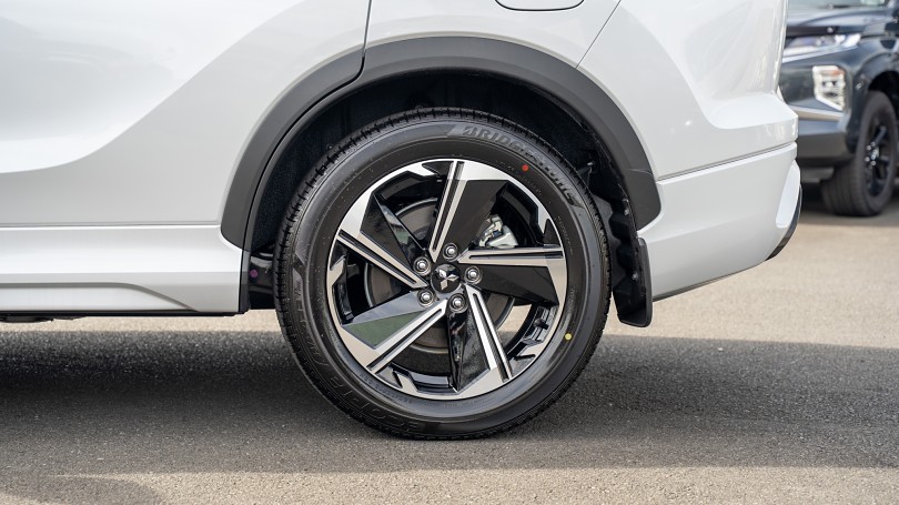 2026 Mitsubishi Eclipse Cross 7