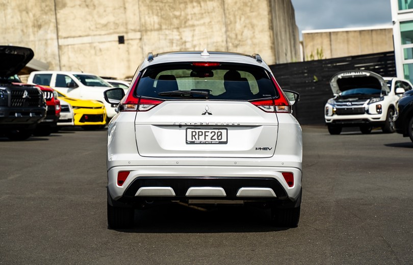 2026 Mitsubishi Eclipse Cross 4