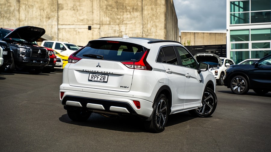 2026 Mitsubishi Eclipse Cross 2