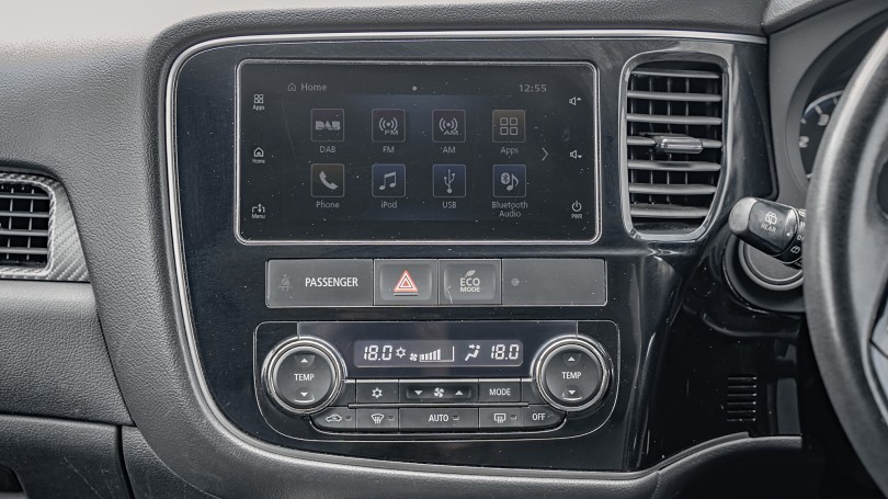 2017 Mitsubishi Outlander 15