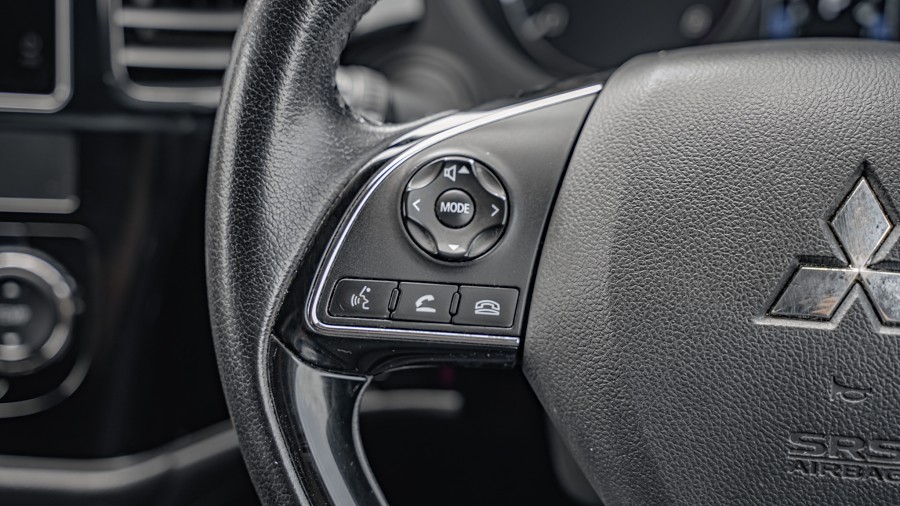 2017 Mitsubishi Outlander 13