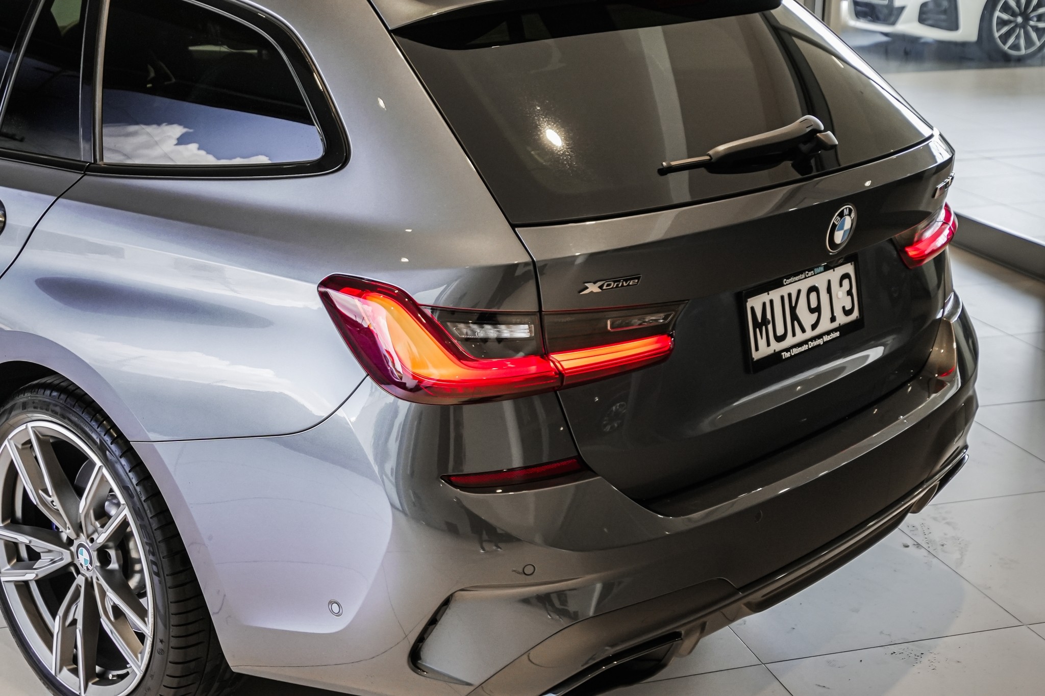 BMW M340i xDrive Touring M Performance