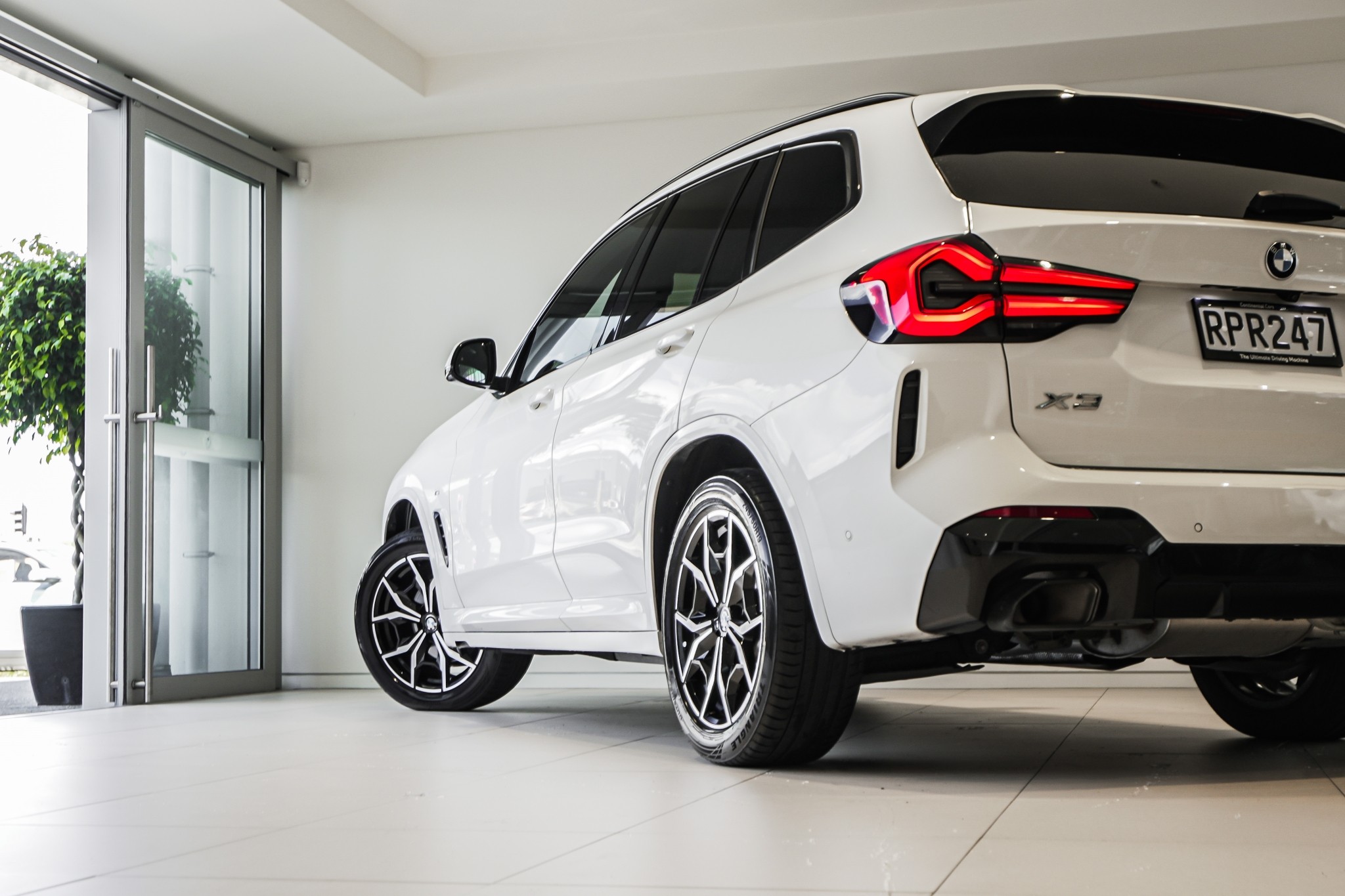 BMW X3 2.0DT/4WD/8AT