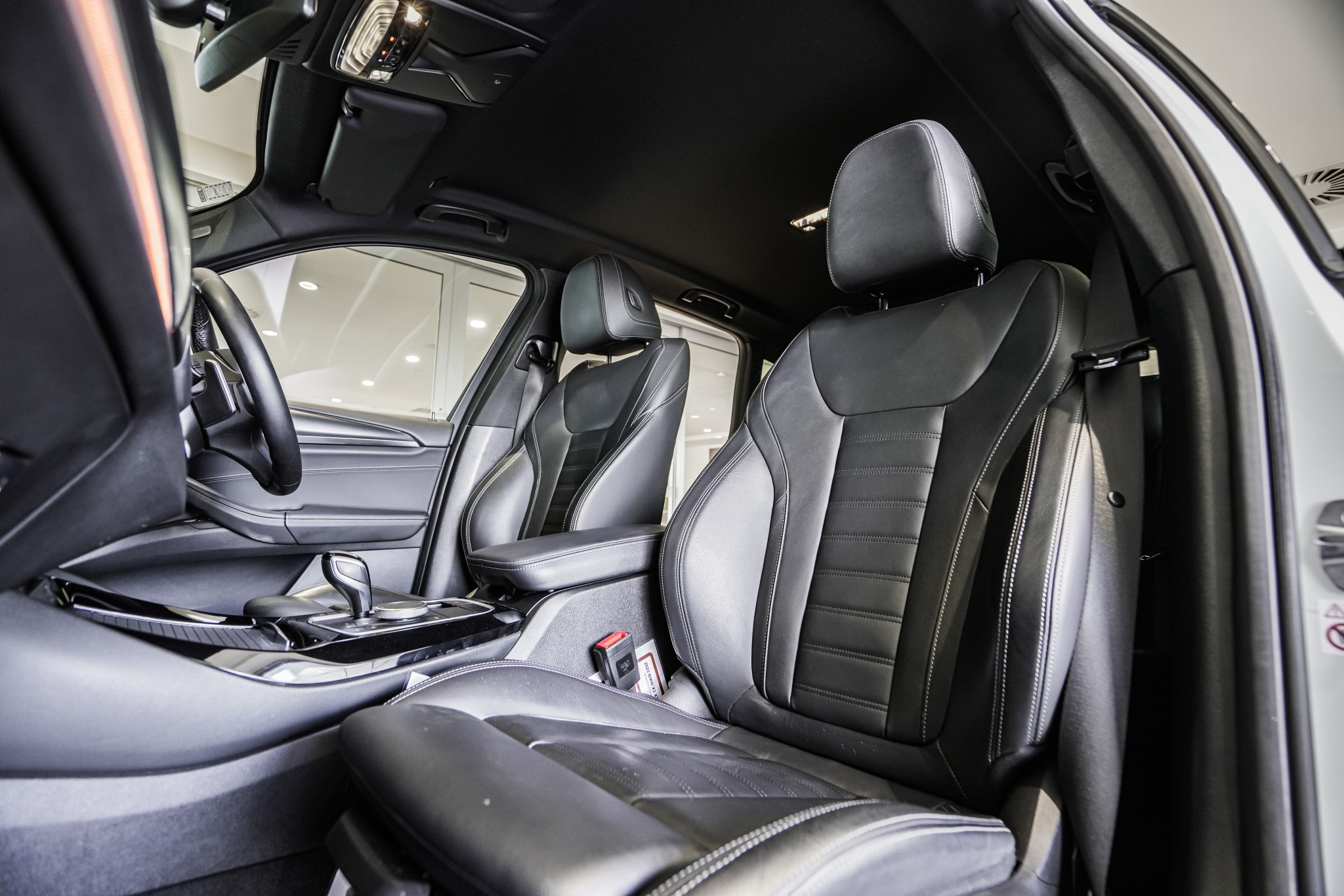 BMW X3 2.0DT/4WD/8AT