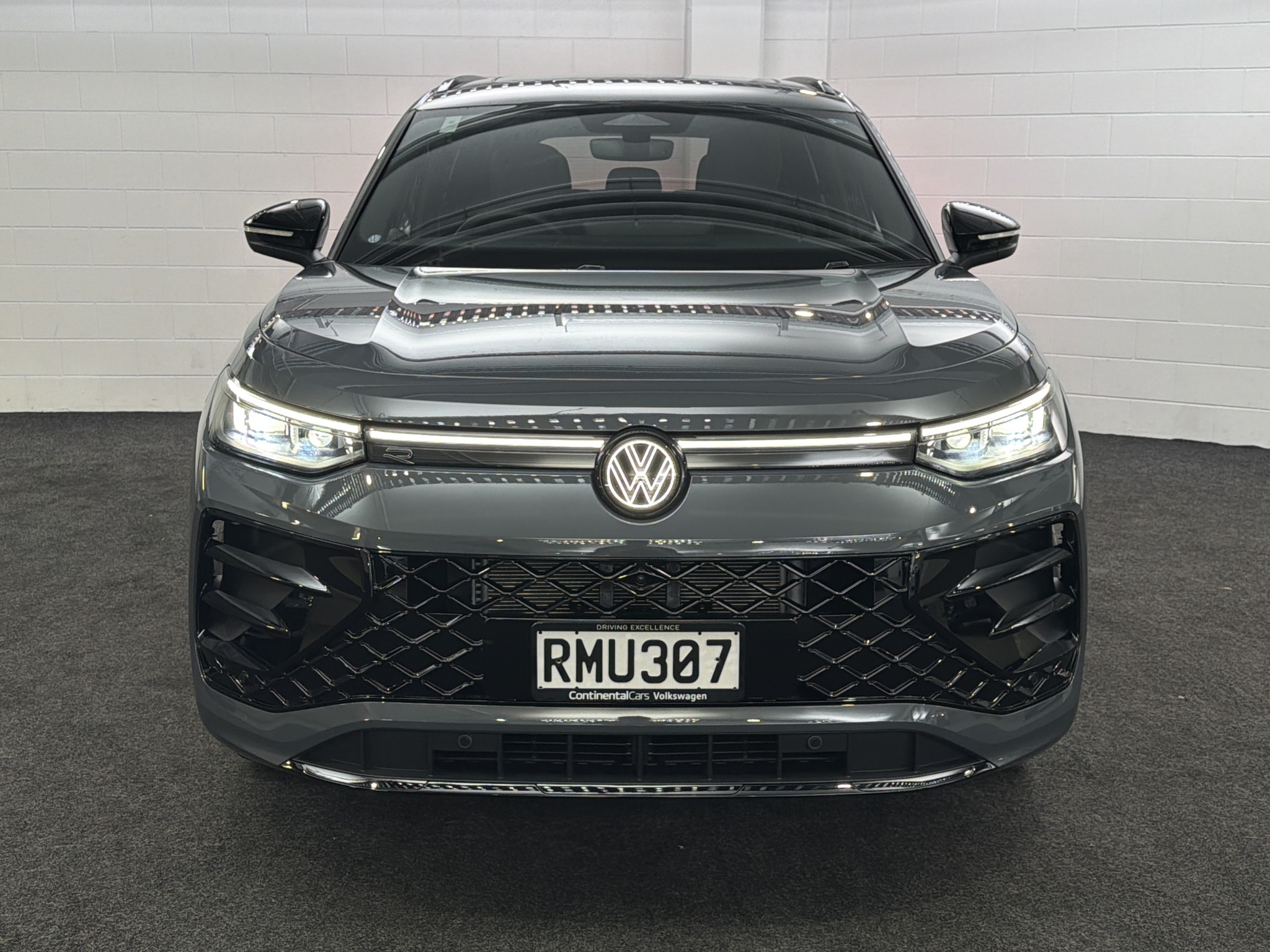 Volkswagen Tayron R-LINE AWD