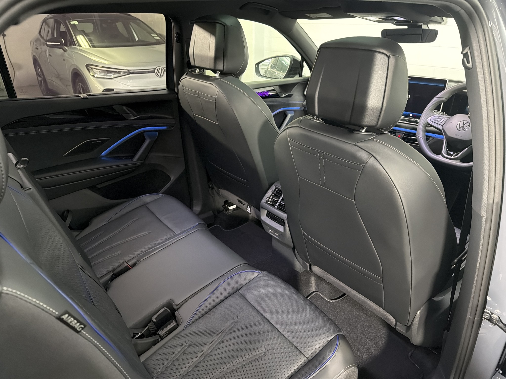 Volkswagen Tayron R-LINE AWD