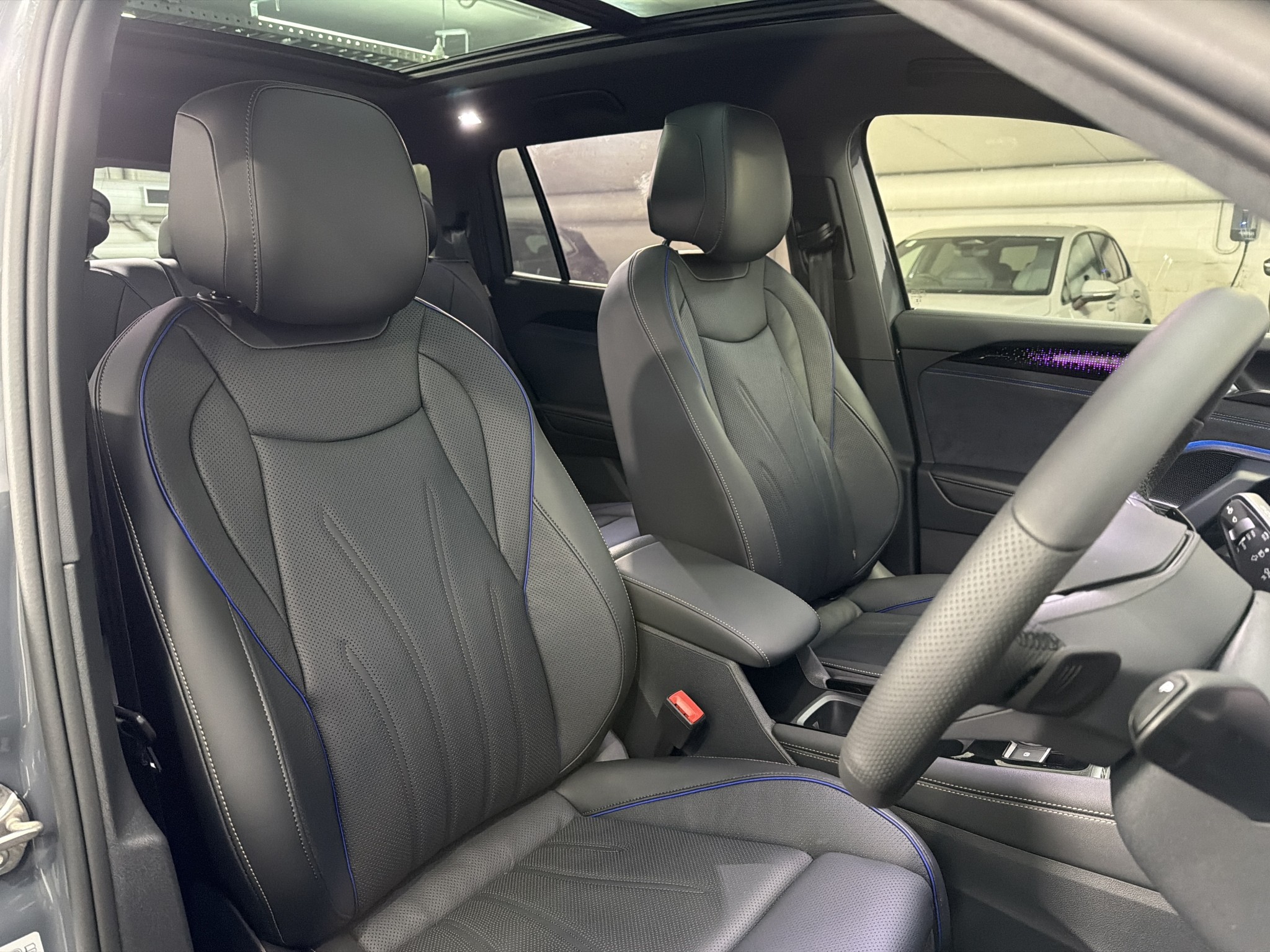 Volkswagen Tayron R-LINE AWD