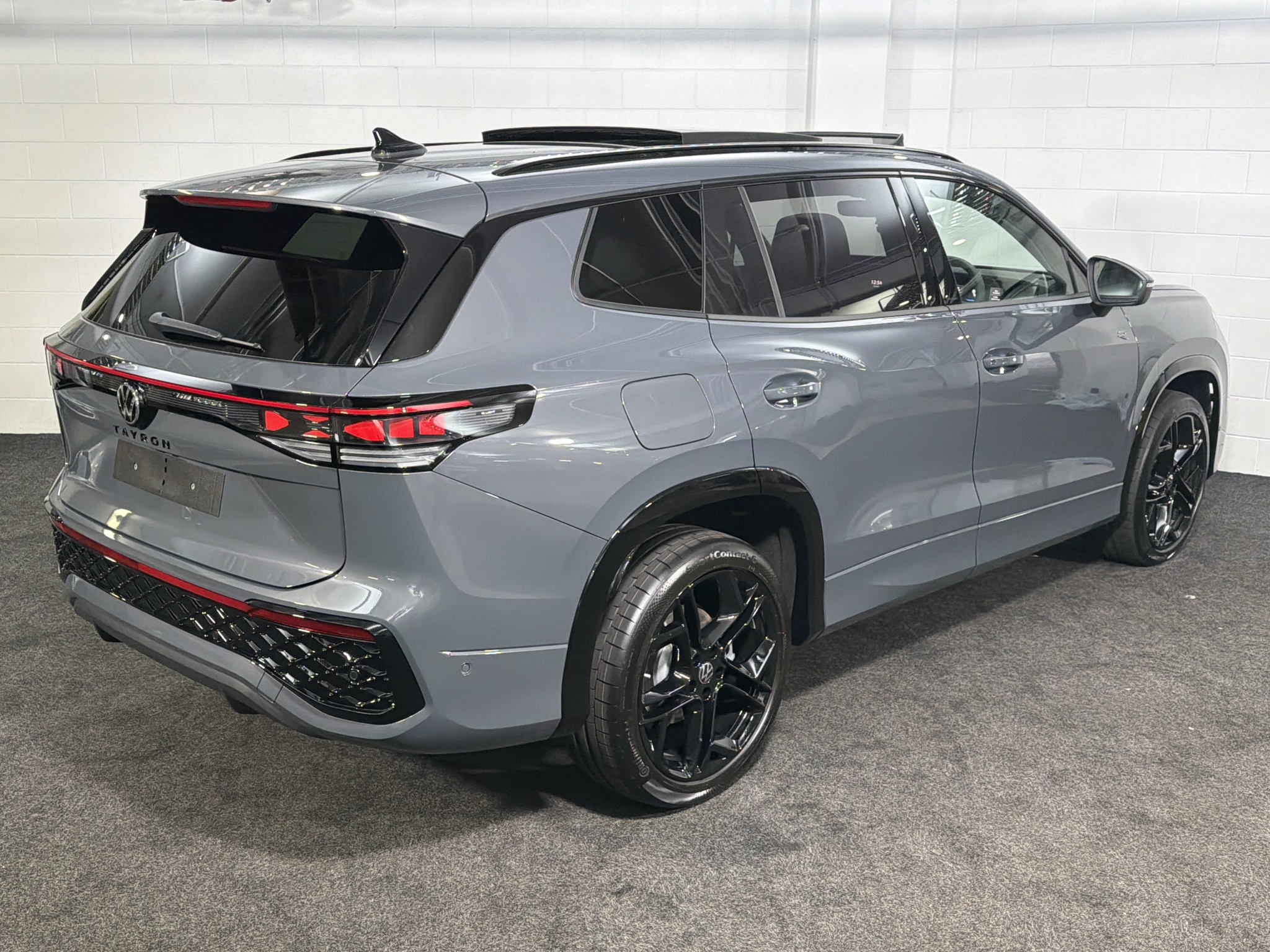Volkswagen Tayron R-LINE AWD