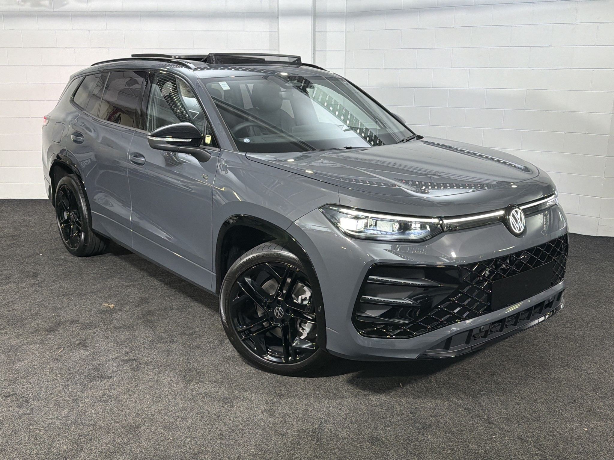 Volkswagen Tayron R-LINE AWD