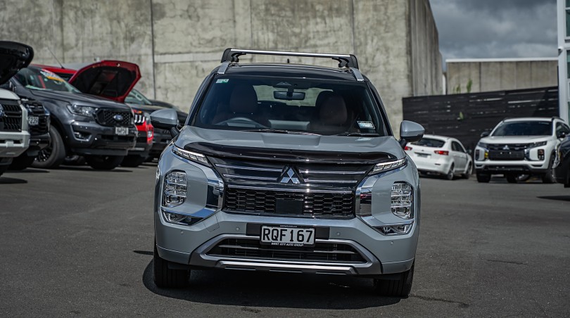 2026 Mitsubishi Outlander 3