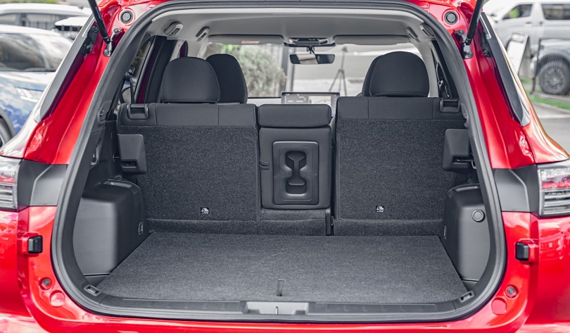 2026 Mitsubishi Outlander 17