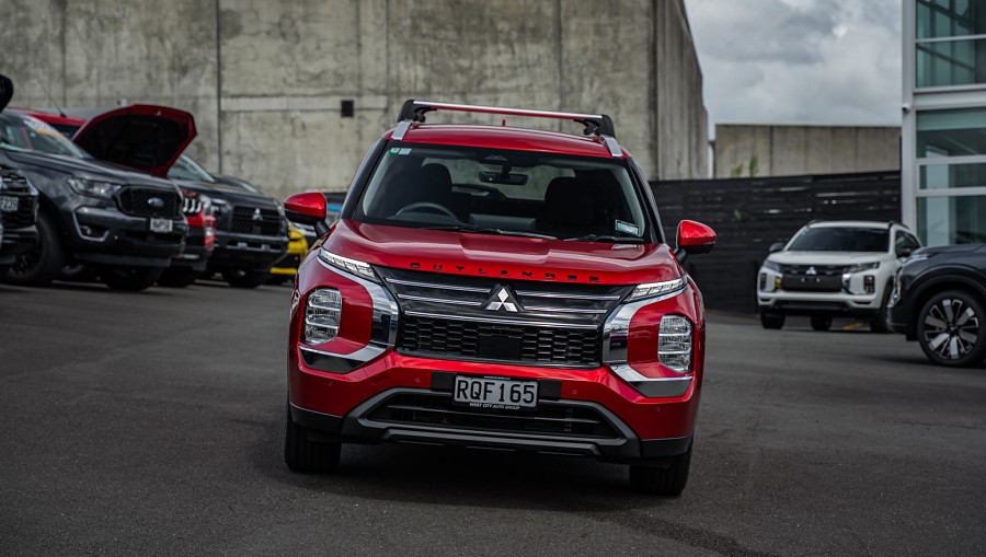 2026 Mitsubishi Outlander 3