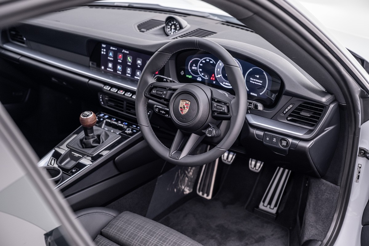 Porsche 911 CARRERA T