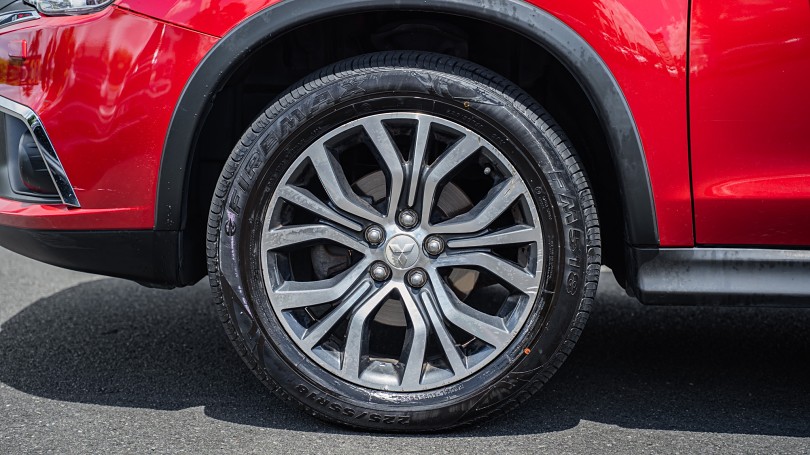 2017 Mitsubishi ASX 6