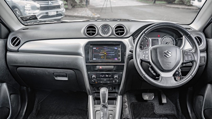 2017 Suzuki Vitara 10