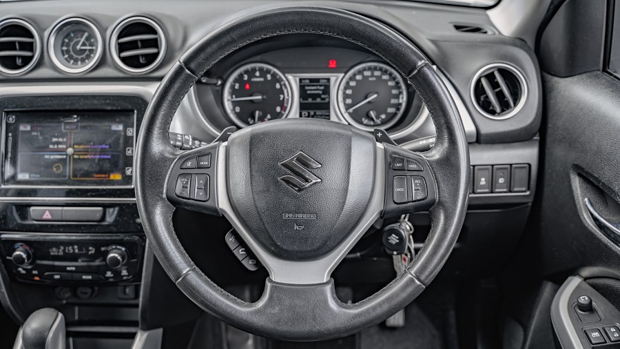 2017 Suzuki Vitara 11