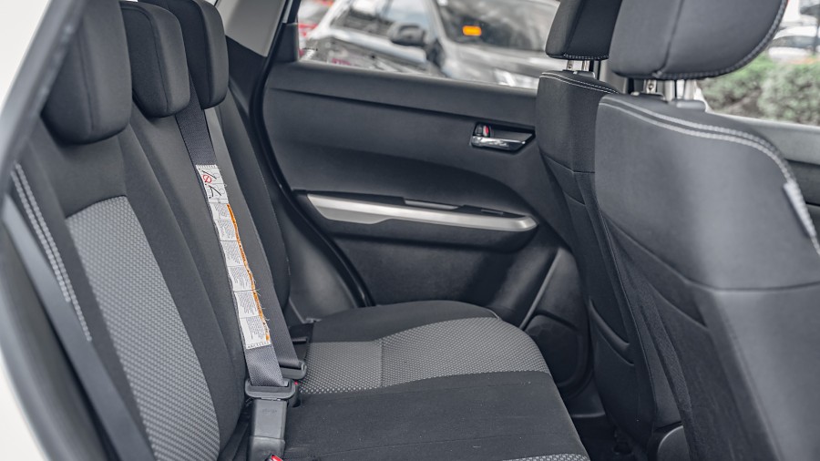 2017 Suzuki Vitara 17