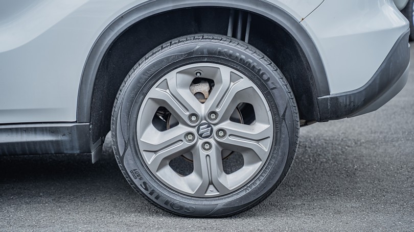 2017 Suzuki Vitara 7