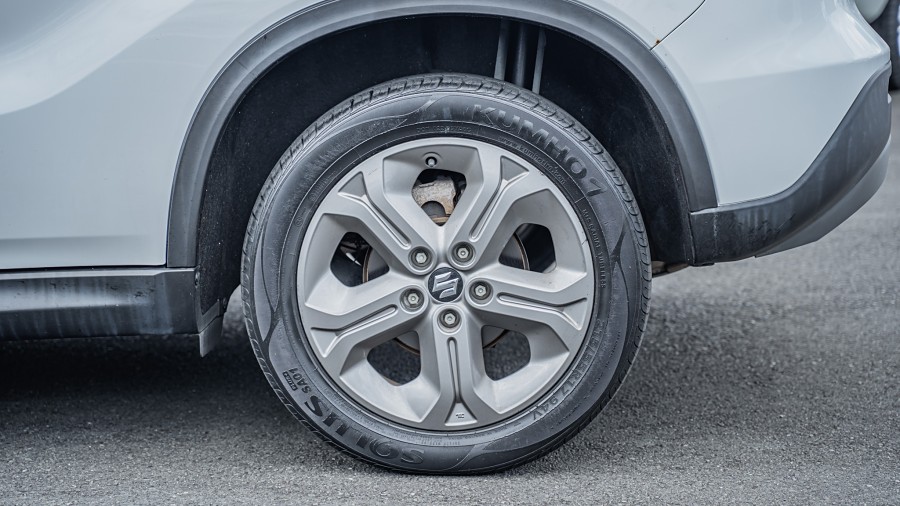 2017 Suzuki Vitara 7