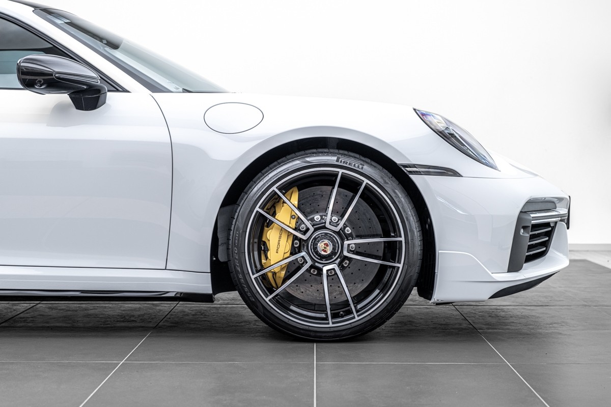 Porsche 911 Turbo S Coupe (992)