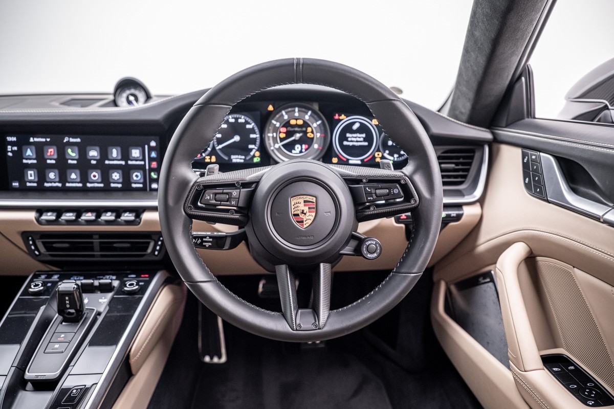 Porsche 911 Turbo S Coupe (992)