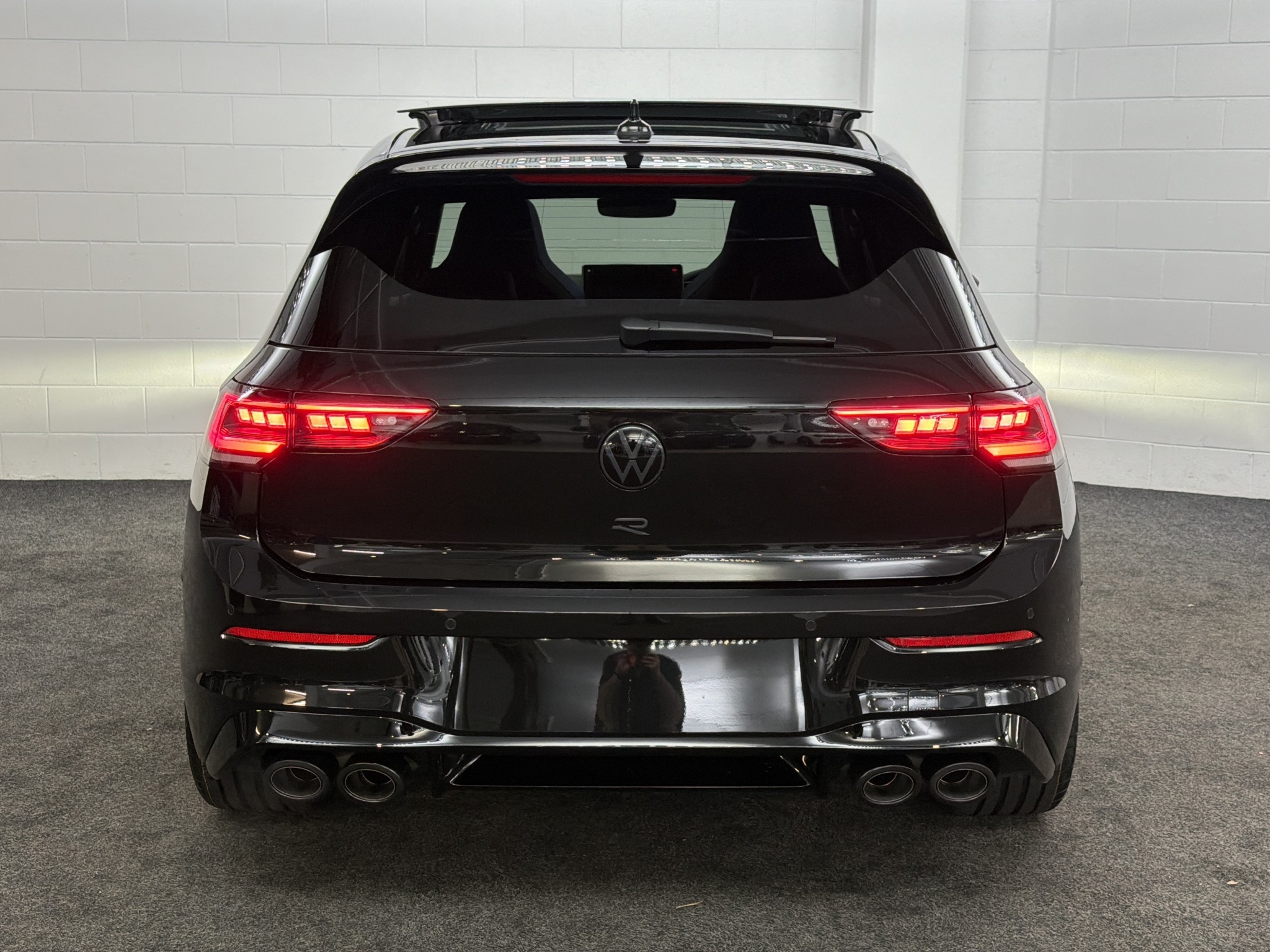 Volkswagen Golf R 8.5