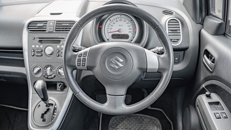 2012 Suzuki Splash 11