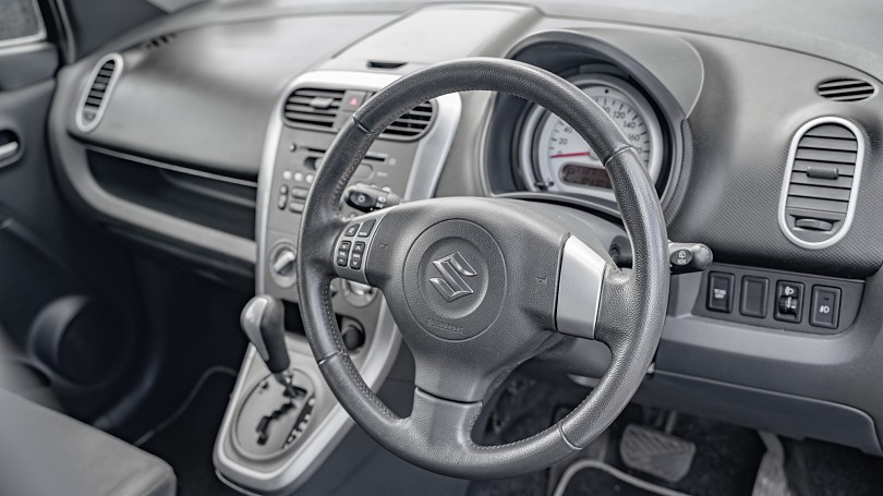 2012 Suzuki Splash 9